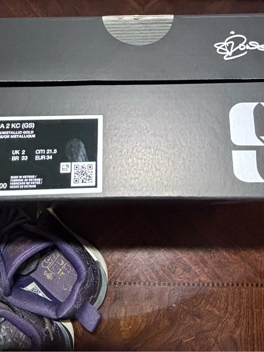 Nike Sabrina 2 Broken Records Girls Basketball Shoes 2.5Y Purple Gold